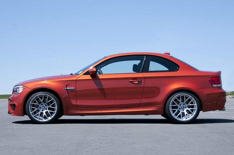  BMW 1-Series M Coupe 2011 года  (фото 12 из 76)